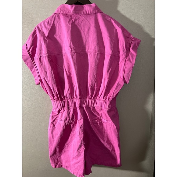 Ellison Vibrant shorts romper Pink Garment - Picture 3 of 3